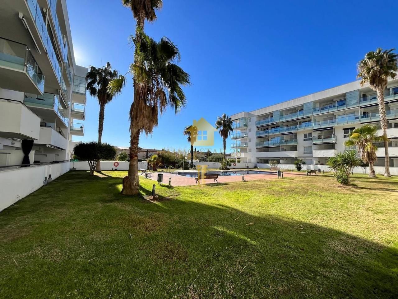 Con Piscina En Appartement *