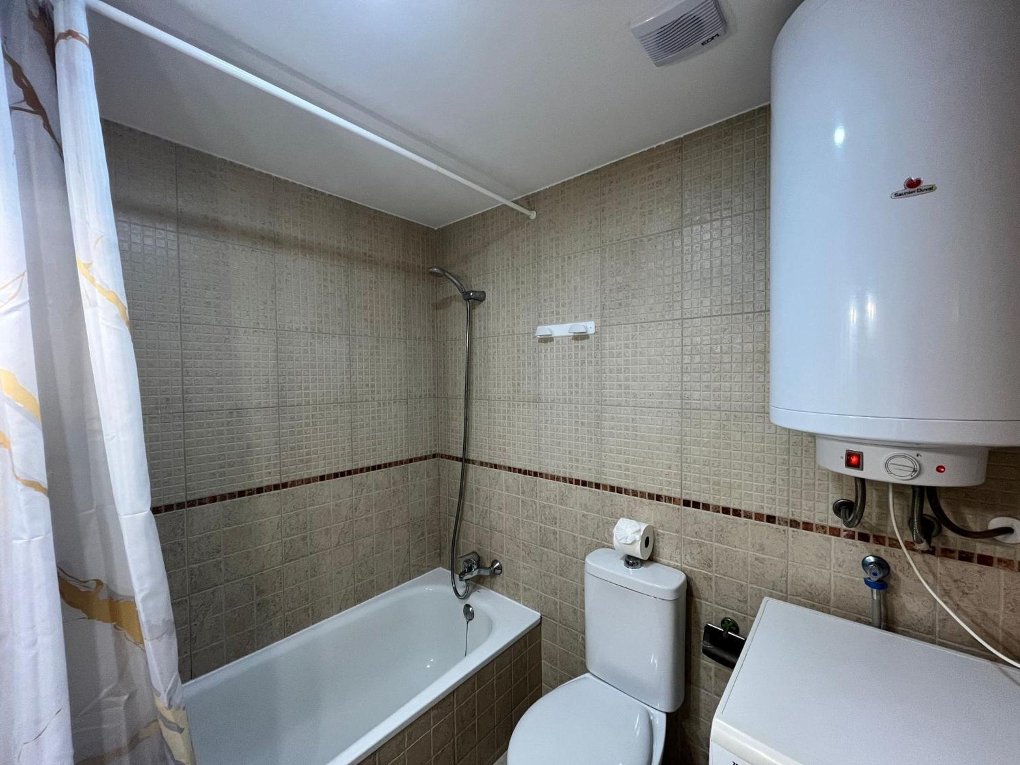 Con Piscina En Appartement