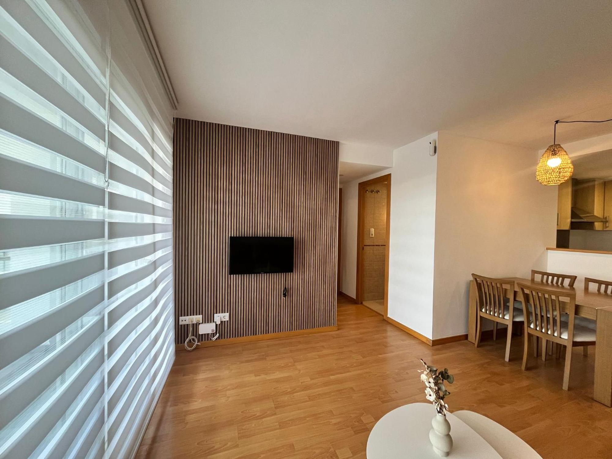 Appartement Con Piscina En *